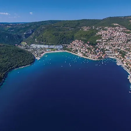 Appartamento Amazing In With Wifi Labin (Istria)